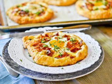 فطيرة المرتديلا